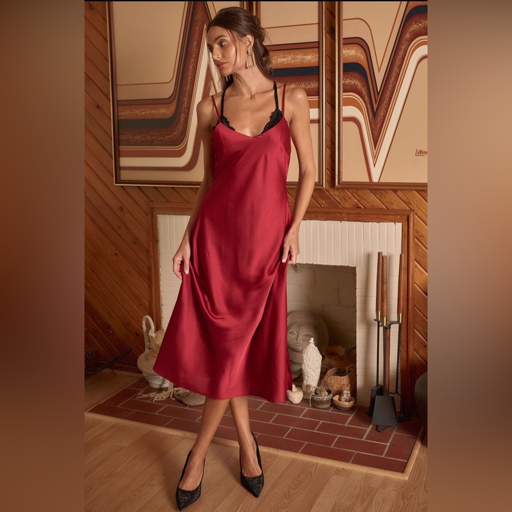 NWT MITTOSHOP Satin V-neck Slip Midi Dress in Dark Red
